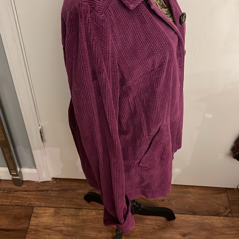 Jacket - Picture 3 of 7